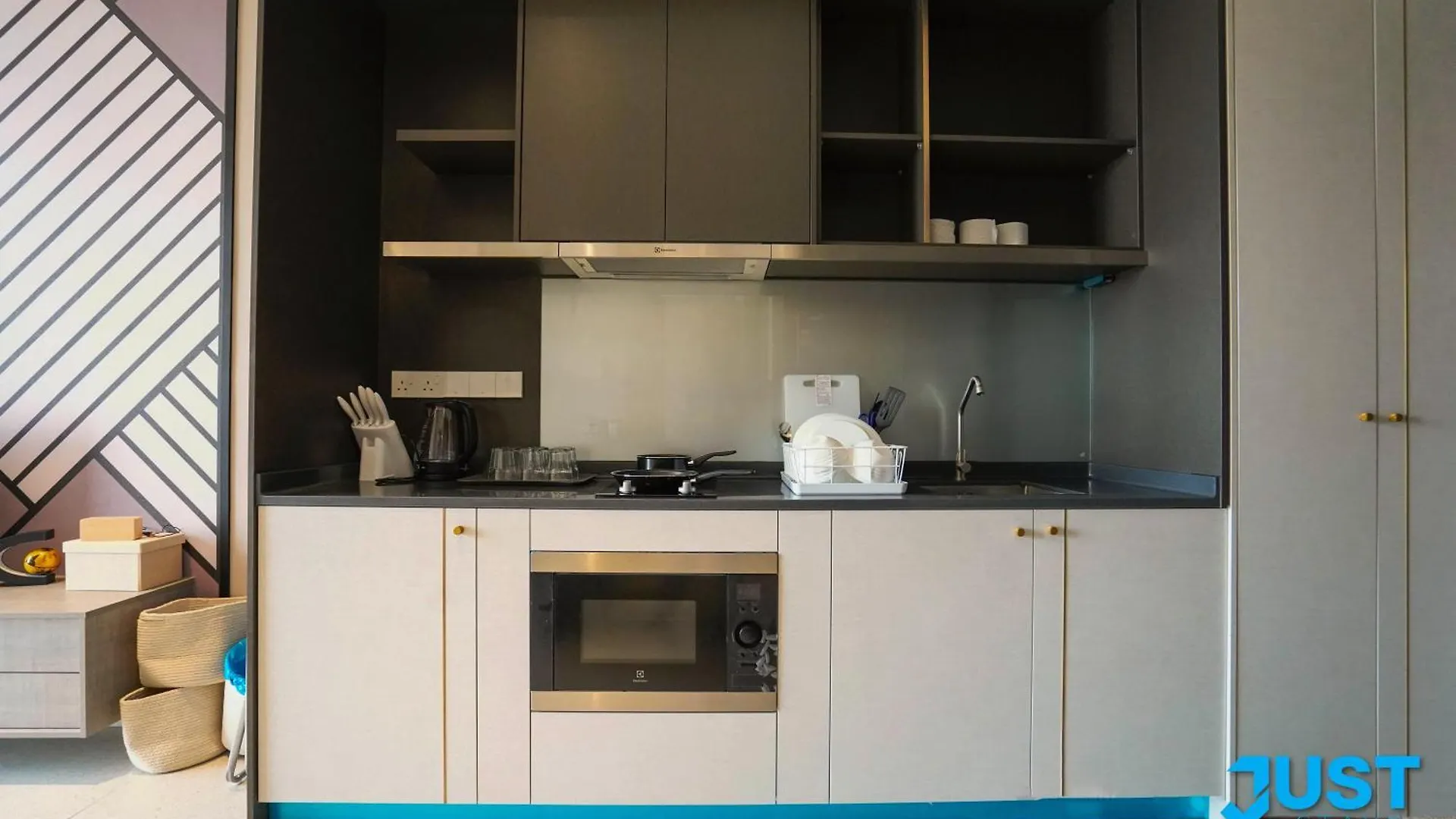 Millerz Square Signature Suites By Just Stay Hospitality 쿠알라룸푸르 아파트호텔